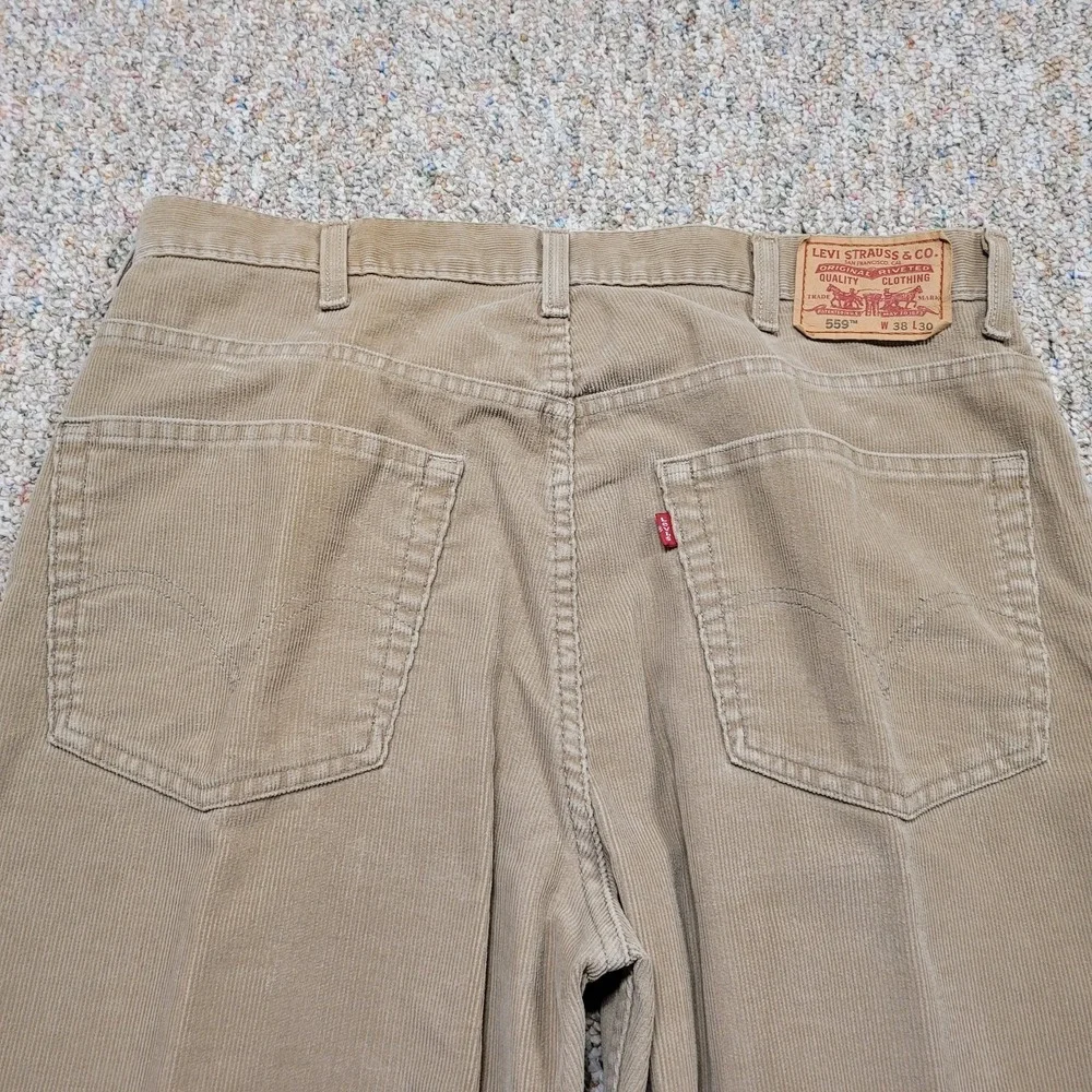 Levis 559 Pants Mens 38x30 Beige Corduroy Baggy Relaxed Fit Straight Leg‎ Y2K